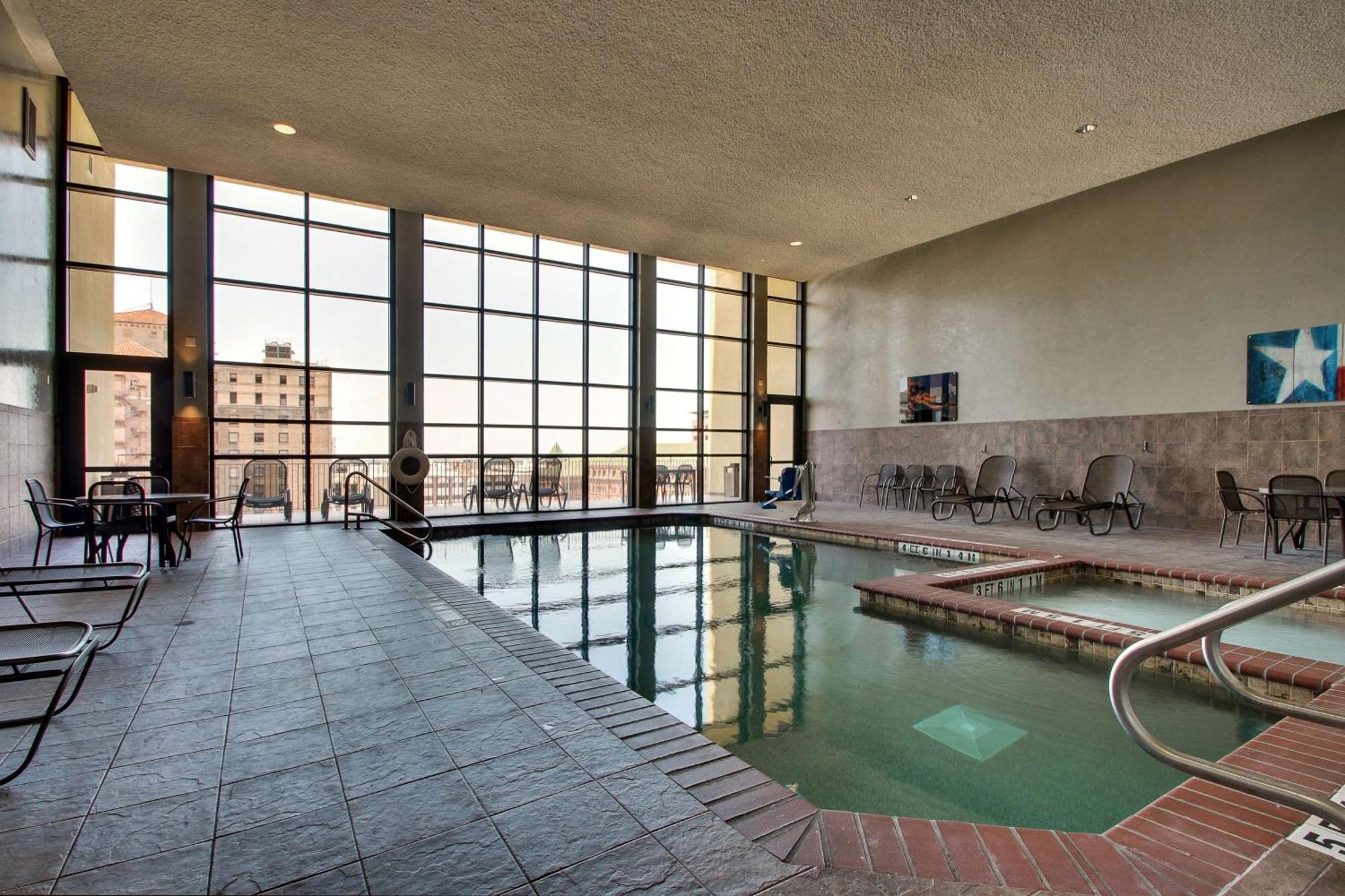 Drury Plaza Hotel San Antonio Riverwalk Exterior foto